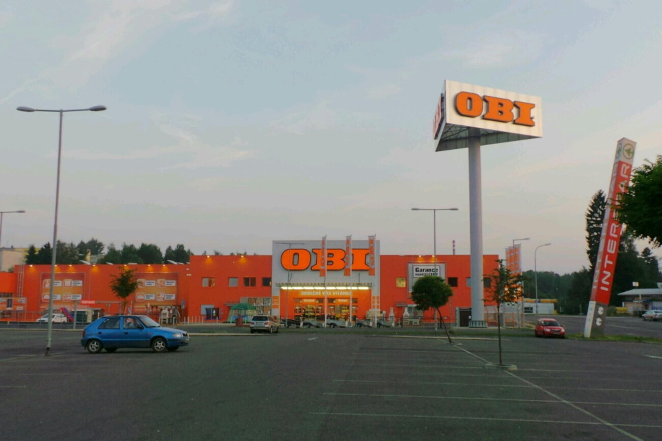 Главное в экономике на фоне ситуации на Украине, день 47: возможный конфликт в OBI, ВТБ не контролирует «дочку» в Европе