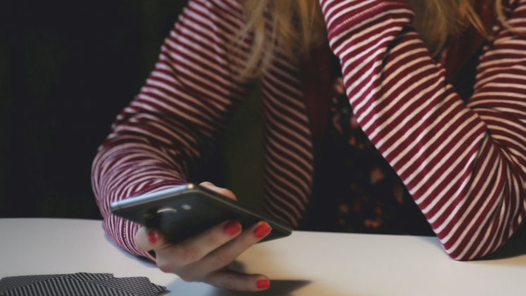 Huawei удалила из AppGallery приложения попавших под санкции российских банков