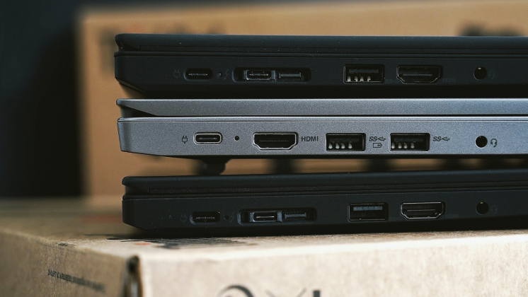 Китайские бренды заняли долю 30% в российских продажах ноутбуков в первом квартале