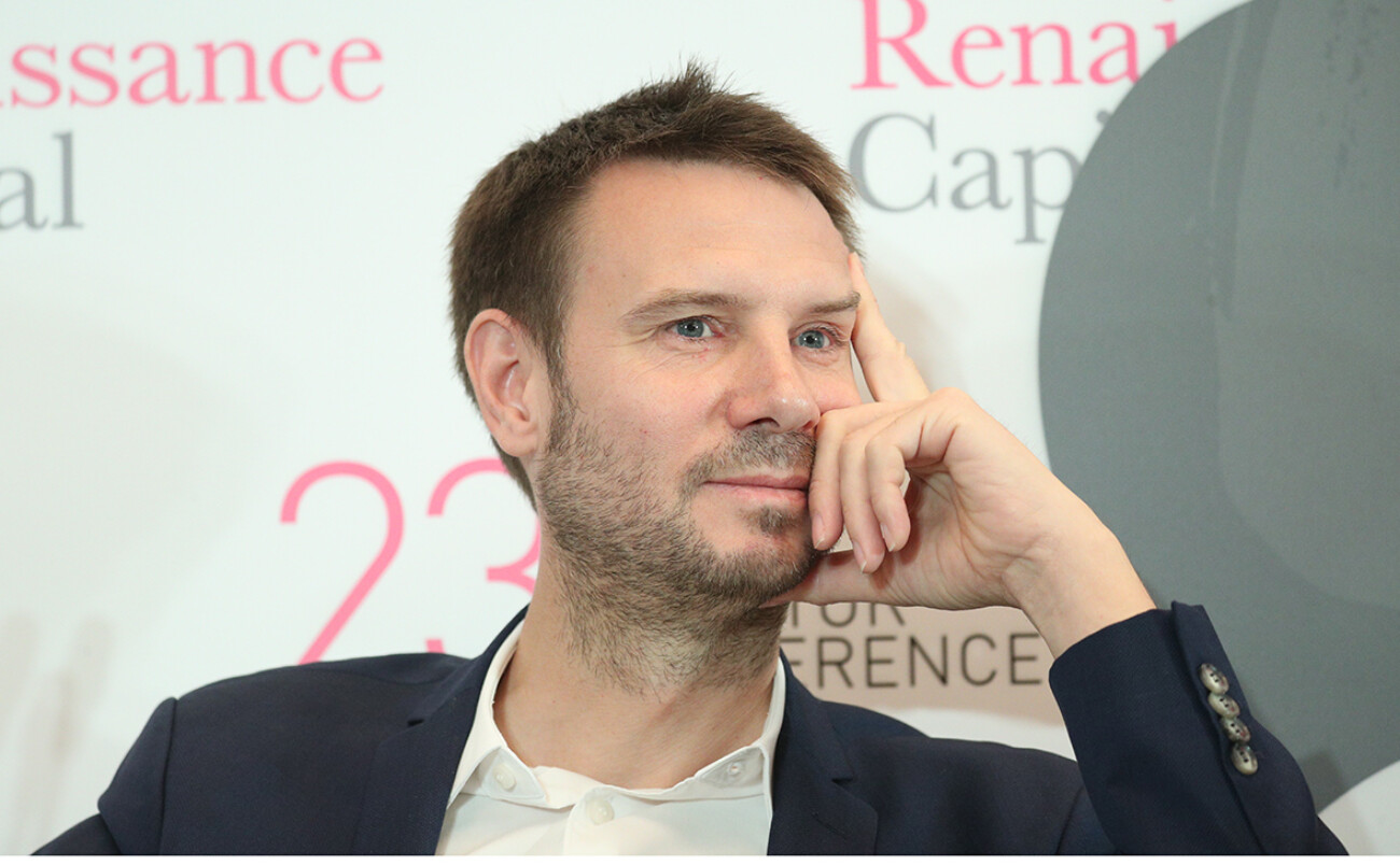 Филолог, который стоял у истоков «Тинькофф»: что сделал Оливер Хьюз в банке за 15 лет