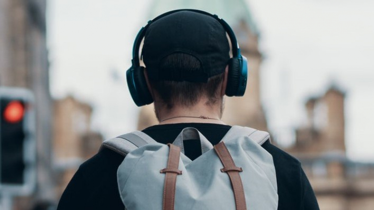 «Газпром-медиа холдинг» запустит аудиостриминговый сервис «АудиоКлуб»