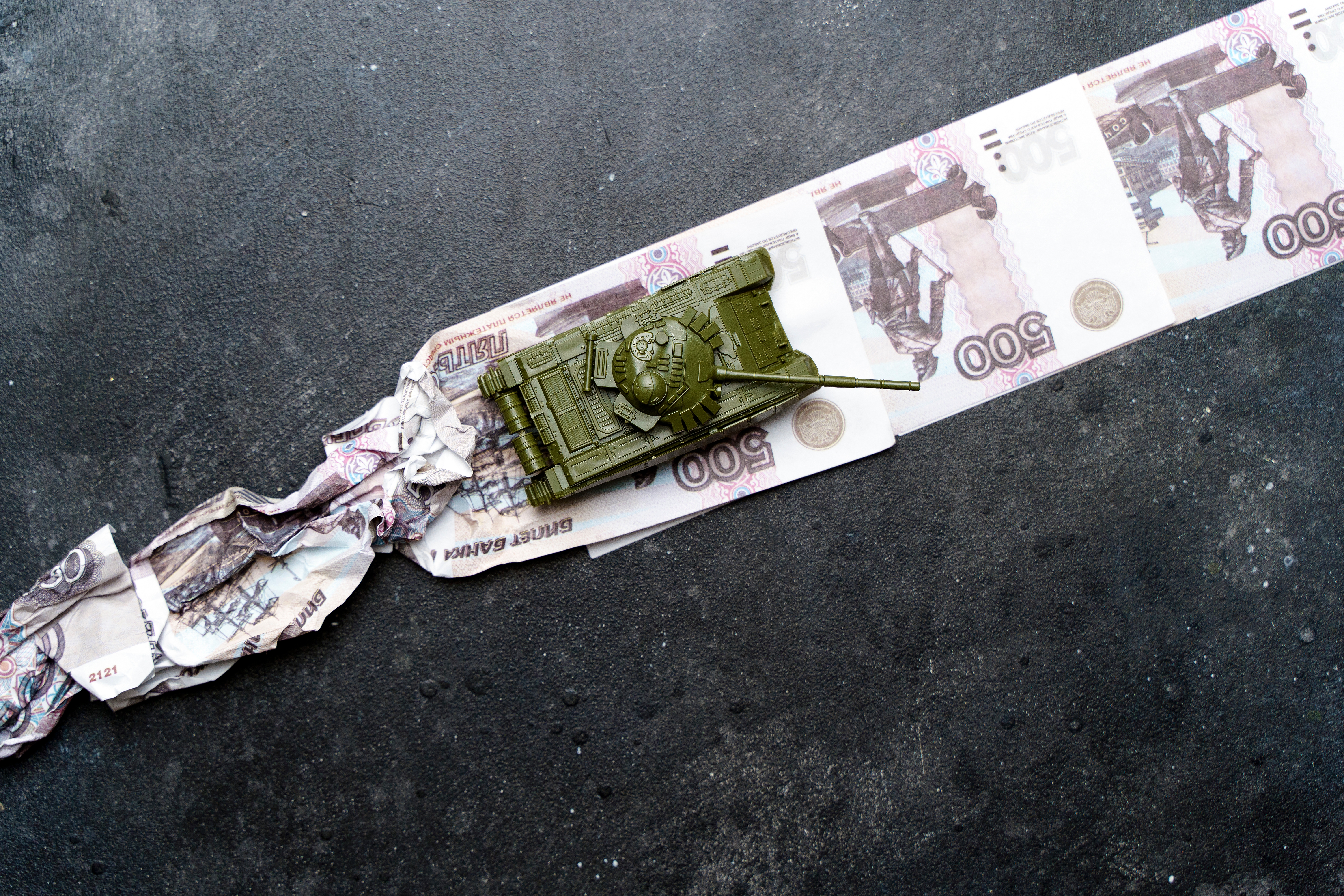 Инфляция, обвал ВВП: главные новости для бизнеса 27 апреля