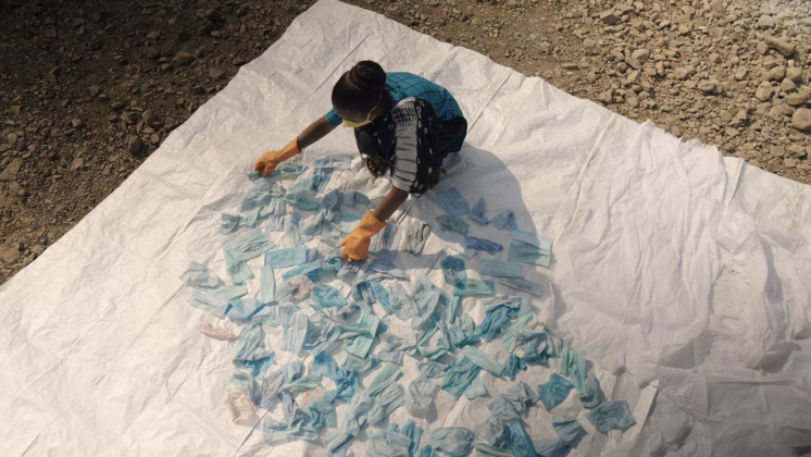 Стартап из Индии создал больничные койки из масок