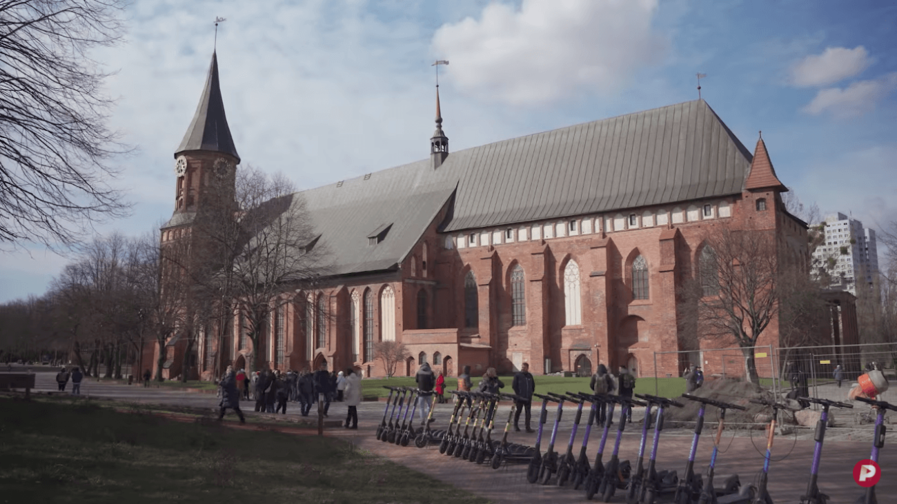 Дальнобойщикам не выдают визы, заводы стоят: как живёт бизнес в Калининграде, отделённом от основной России