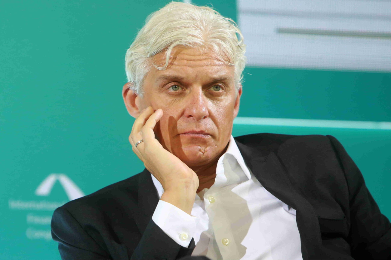 «Продал за копейки»: Олег Тиньков заявил, что его заставили выйти из «Тинькофф» под угрозой национализации банка