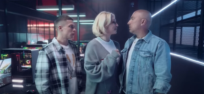 МТС сняла скетчи о весеннем досуге Нагиева и Ивлеевой с сервисами экосистемы