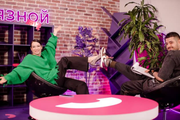 «Связной» запустил стриминговое шоу с Романом Каграмановым, Идой Галич и Даней Милохиным