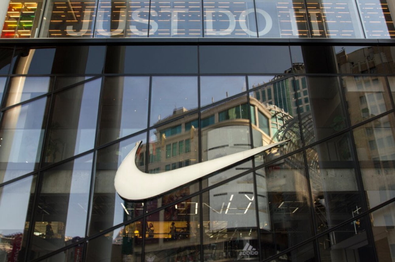 Крупнейший франчайзи Nike в России закроет монобрендовые магазины производителя