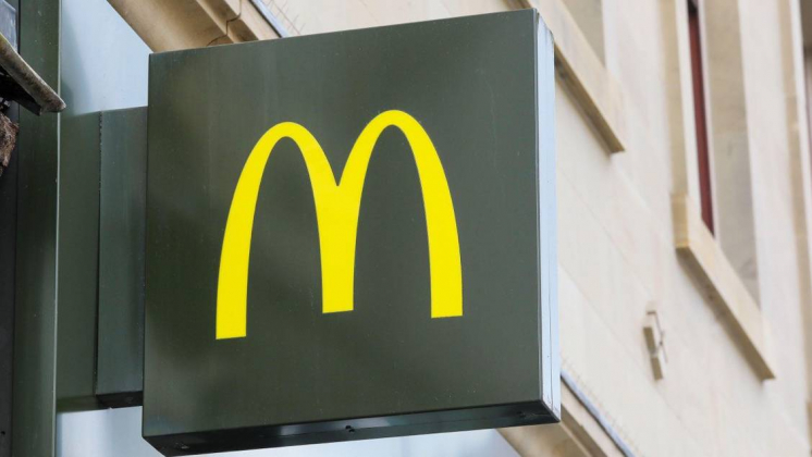 Александр Говор приобрёл 100% компании, которая покупает российский бизнес McDonald`s