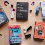 Билл Гейтс назвал 5 книг, которые рекомендует прочитать этим летом