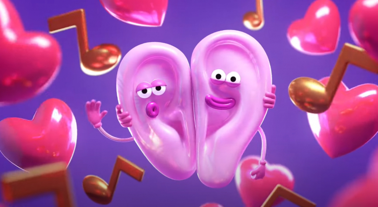 «Я уважаю уши, не буду где попало слушать»: сервис «Звук» представил панчи на конкурентов