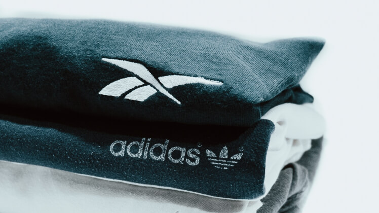 Adidas и Reebok планируют возобновить работу в России