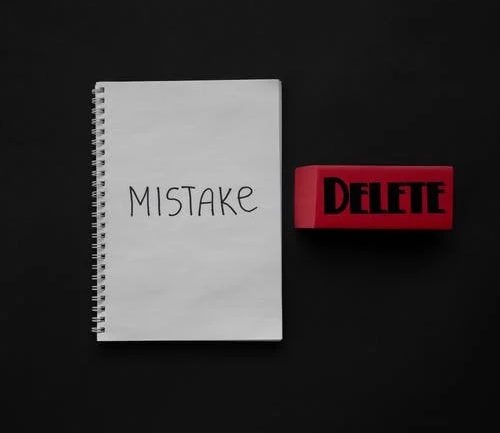 Директ начал автоматически корректировать ошибки и опечатки в текстово-графических объявлениях