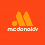 Год назад португальский дизайнер придумал концепт редизайна McDonald's — он похож на логотип «Вкусно и точка»