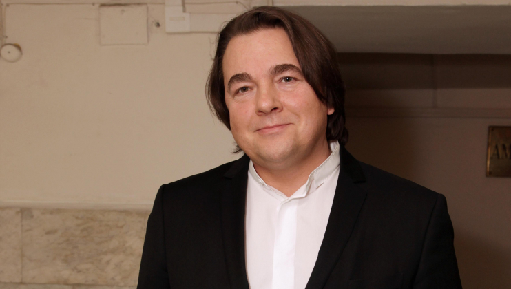 «Провонявшие носки из прошлого»: Константин Эрнст раскритиковал пиплметры