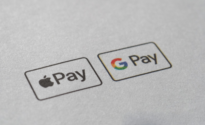 ЦБ ищет возможности создания аналога Apple Pay и Google Pay