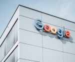 Google рекомендует использовать для разделения слов в URL тире, а не нижние подчеркивания