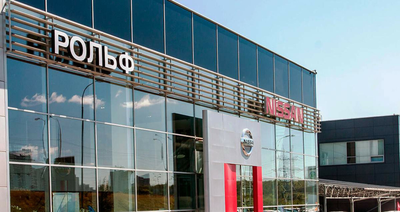 «Говорят, текучка дикая, натягивают на зарплаты и планы нереальные»: как работают оценщики дилера «Рольф»