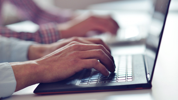 Госдума ограничила распространение в СМИ информации о внешнеторговых сделках