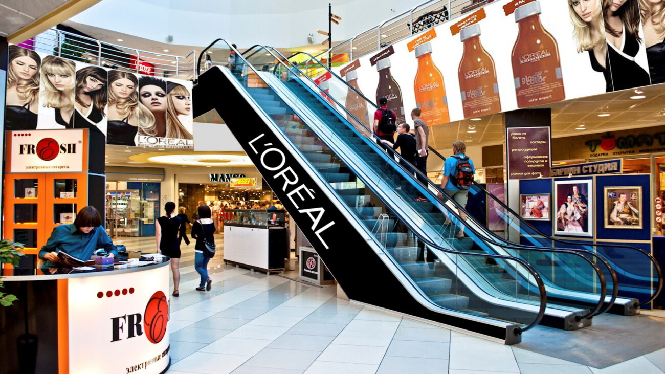 Новости и тексты на фоне 146 дня «спецоперации»: рекламный рынок в России упал на 26% за полгода — до 190 млрд рублей