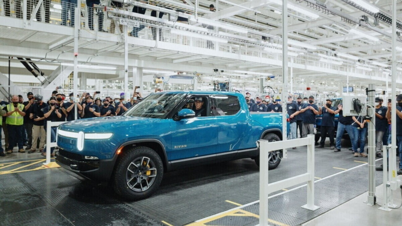 Производитель электромобилей Rivian уволит 6% штата, чтобы сохранить темпы производства без привлечения финансирования