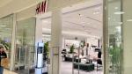 H&M открыла первые магазины в Москве для продажи остатков — без ажиотажа и скидок