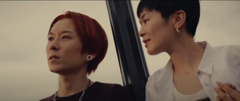 Бренд презервативов загипнотизировал супружескую пару для рекламы