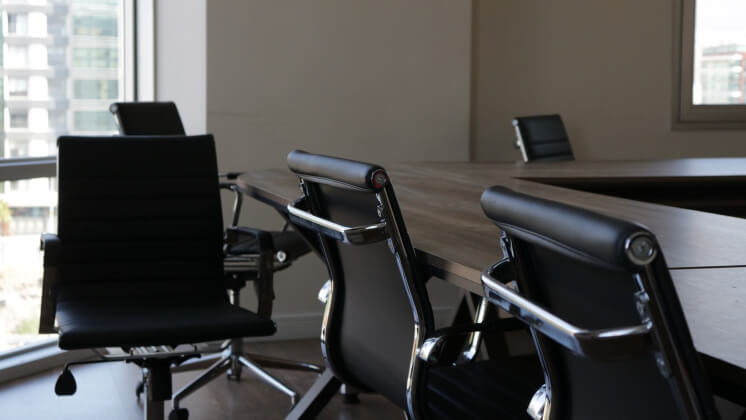 «Банк Дом.РФ» объявил запрос цен на услуги продакшена и размещения рекламы