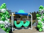 Google Party For Reveal Of Android 13 Statue Swing