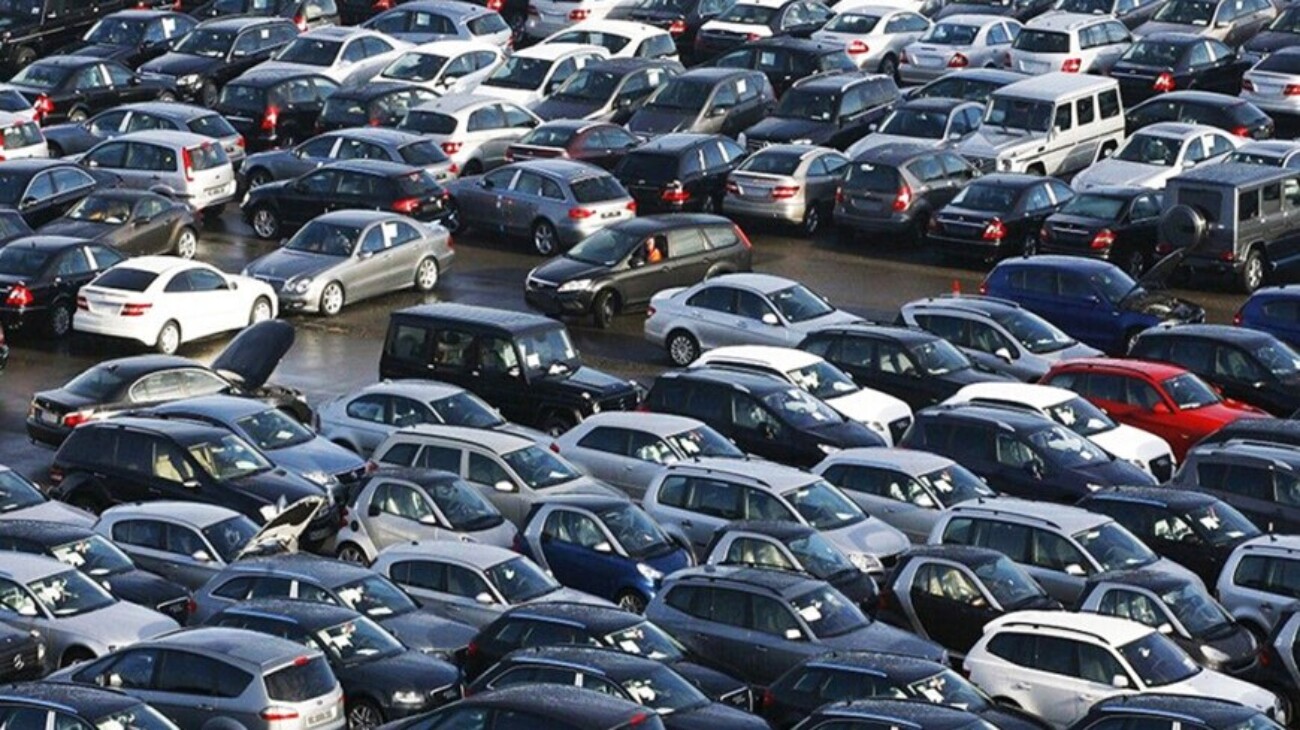 Новости и тексты на фоне 185 дня «спецоперации»: ввоз автомобилей физлицами в Россию в июне-июле вырос в полтора раза