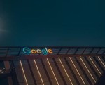 Google тестирует в выдаче пометки о времени чтения контента