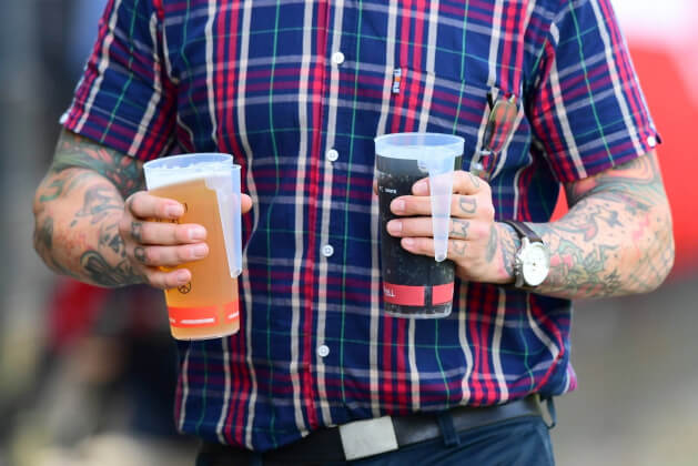 Катар разрешит продавать пиво на ЧМ-2022 до и после матчей