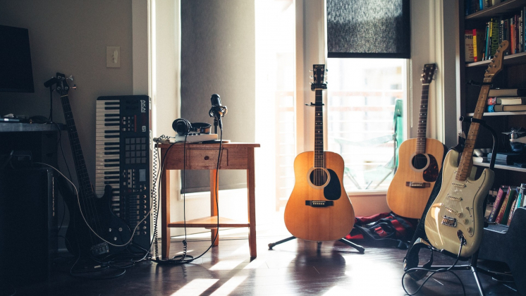 Игорь Николаев регистрирует бренд «Третье сентября»