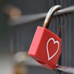 Можно ли убить продажи положительными отзывами