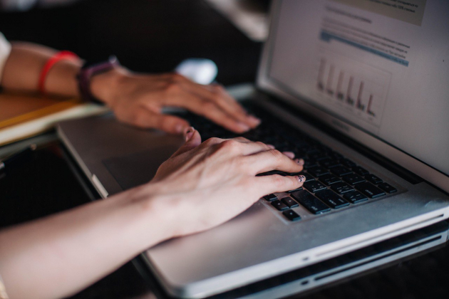 Спрос на услуги дизайнеров и маркетологов на фрилансе вырос более чем в два раза 