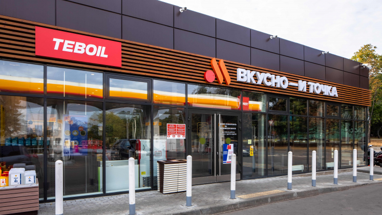 «Вкусно – и точка» открыла рестораны на заправках Teboil