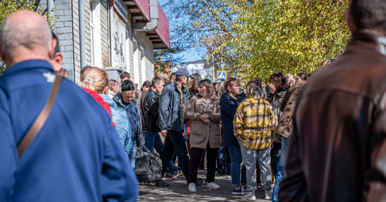 Новости и тексты на фоне 213 дня «спецоперации»: список сотрудников для отсрочки от мобилизации примут на Госуслугах