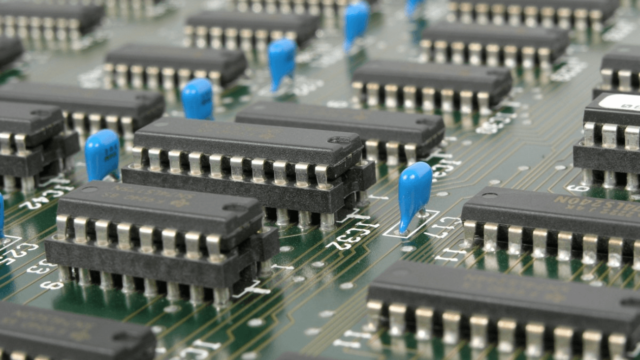 Производители микросхем попросили правительство об отсрочках от мобилизации для сотрудников — «Ъ»