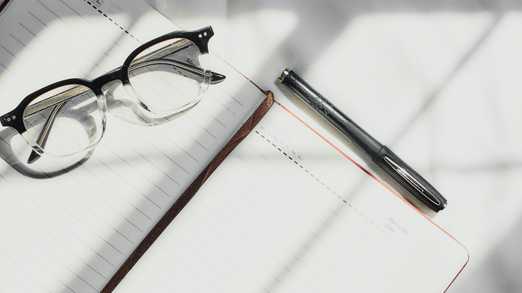 Meta* впервые в истории сократит расходы и прекратит найм сотрудников