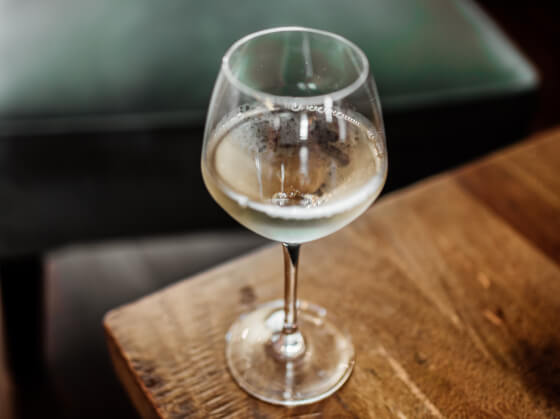 Минфин предложил увеличить минимальные цены на игристое вино с 1 января 2023 года