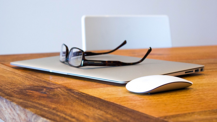 Холдинг «СТС Медиа» ищет агентство для мониторинга СМИ и соцсетей