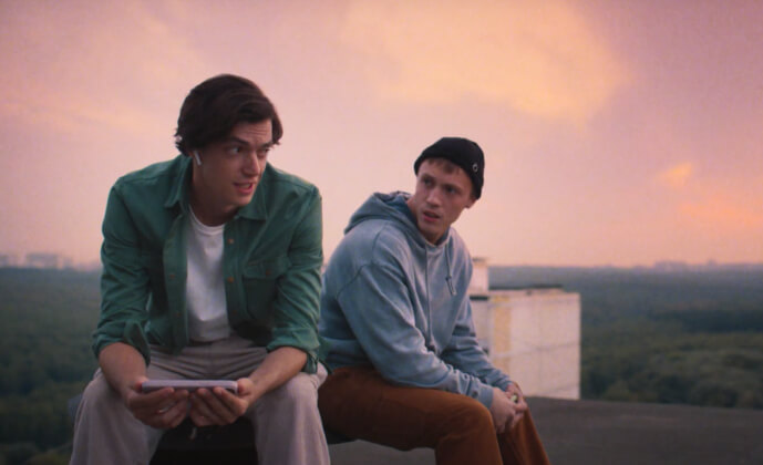 Джингл для новой рекламной кампании «Иви» исполнили пользователи онлайн-кинотеатра