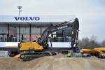 Volvo рассматривает возможность продажи бизнеса в России