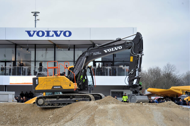 Volvo рассматривает возможность продажи бизнеса в России