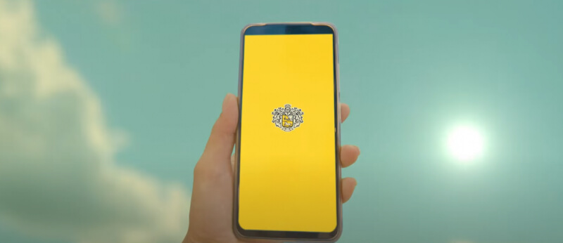 «Страна, где никогда не заходит солнце»: «Тинькофф» представил историю своих клиентов