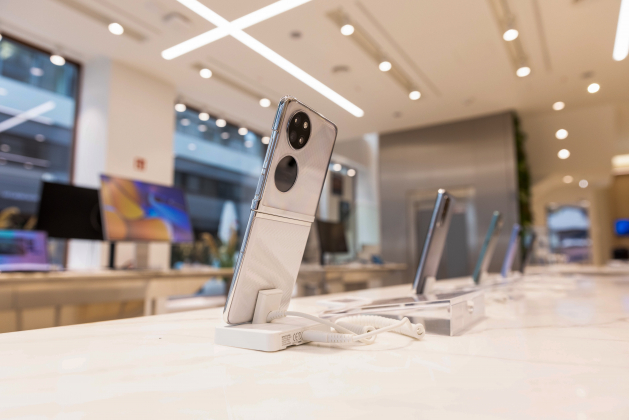 Ритейлеры предложили выдавать покупателям QR-коды на российское ПО вместо предустановки