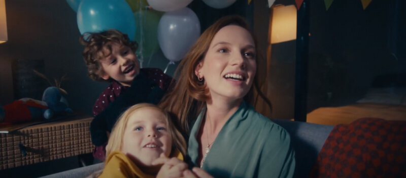 «Брусника» и Instinct представили бесконечный поток желаний