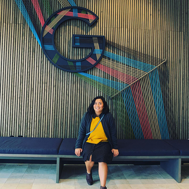 Google Super G String Logo Signage