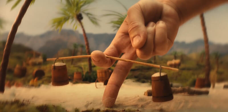 Михаил Галустян подкачал пальцы в рекламе «Ситилинка»