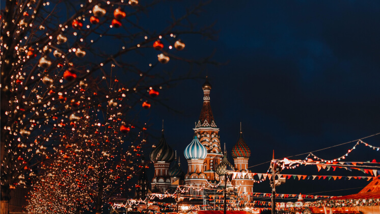 Новый год в Москве пройдёт без фейерверков и массовых уличных концертов